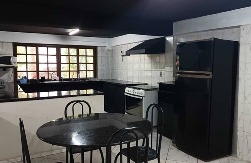 Bexiga House | Casa Ilhabela Wi-fi Grátis com Piscina 10 Pessoas