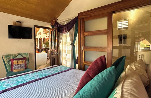 Boulevard Barra Vieja Hotel | Casa Jaguar