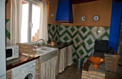 Azuara Cottage | Casa Jara for 16 people