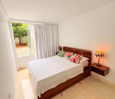 Pore Apartment | Casa jardín