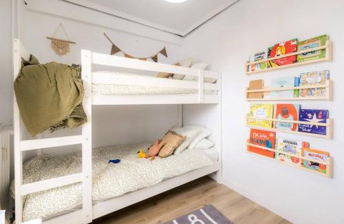 Barrio de Jesus Apartment | Casa Jesús PS5 Juegos Niños WiFi 6 Pax