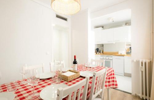 Barrio de Jesus Apartment | Casa Jesús PS5 Juegos Niños WiFi 6 Pax