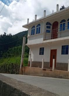 Aguacatan House | Casa La Nueva