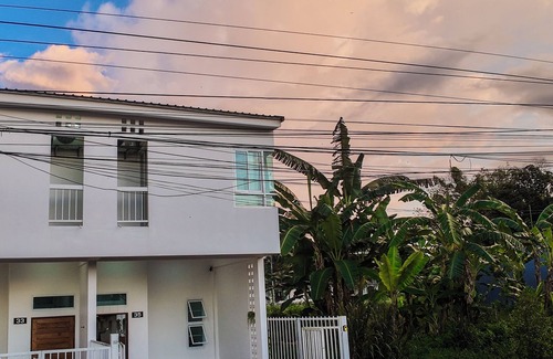 Hat Yai House | Casa La Vida/3BR 10 Mins to Lee Garden Unlimited WiFi With Free NETFLIX