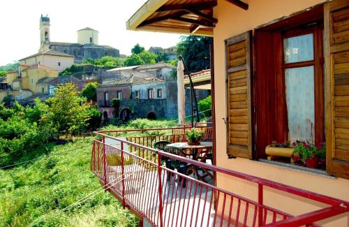 Puntalazzo House | Casa La Vigna