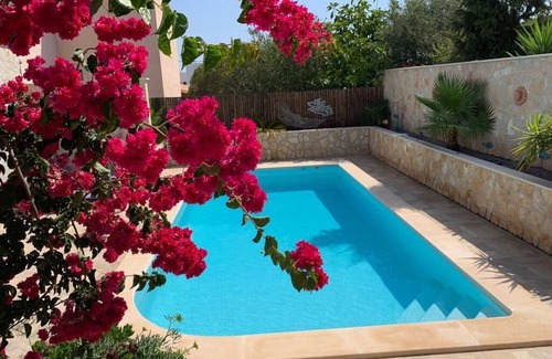 Cala Llombards House | Casa Larina - quiet holiday home near the beach