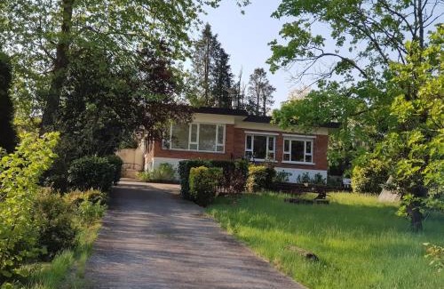 Oiartzun Villa | Casa Lekutxoa con amplio jardín cerca de San Sebastián