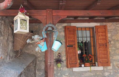 Bosco Chiesanuova House | Casa Lia
