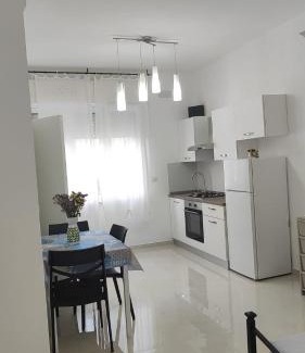 Tuglie House | Casa Low Cost