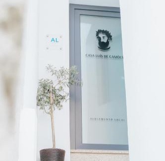 Santar House | Casa Luís de Camões - Boutique & Literary House