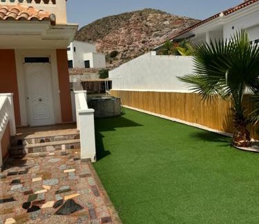 Calabardina House | Casa Luz De Alba