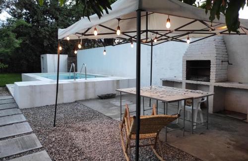 Ciudad Fernandez House | Casa Mango amplia con alberca y cerca de la Media Luna !!!