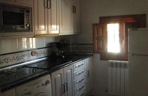 Angues House | Casa Marzo