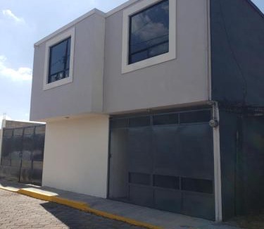 Tlaxcala House | Casa Miraflores
