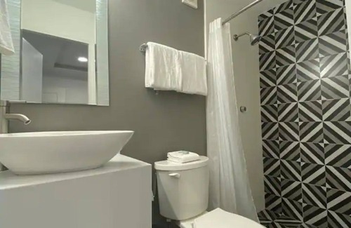 San Pedro Garza Garcia House | Casa moderna equipada como pequeño hotel habitación 3