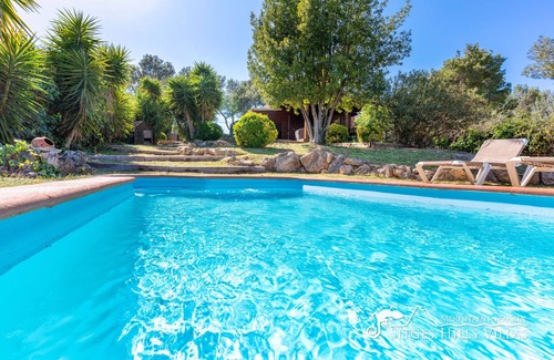 Olivella Ski Chalet | Casa Mokki with Private pool, hot tub and views across the garraf park