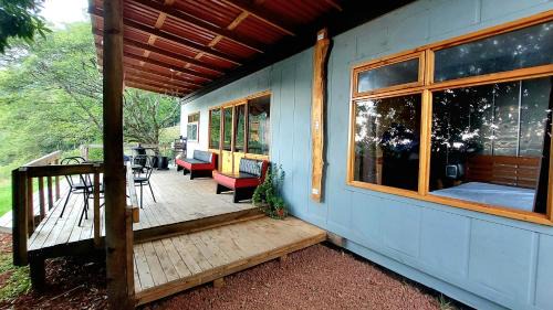 Poas Volcano National Park House | Casa Monte Armadillo