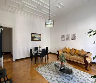 Cerro Alegre Apartment | Casa Montealegre