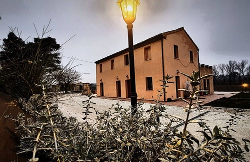 Monsano House | CASA MONTEFIORE 13 farmhouse in the Marche countryside