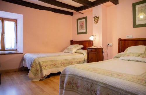 Valcarlos Ski Chalet | Casa Navarlaz S N
