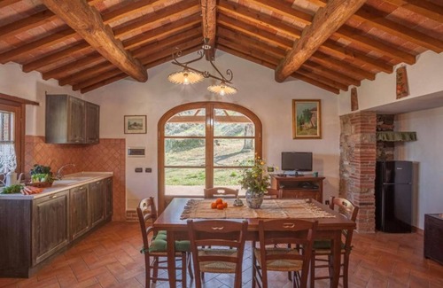 Sassetta Villa | Casa nel Bosco - independent villa with large fully fenced garden