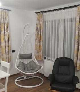 Vidra House | Casa Noastră