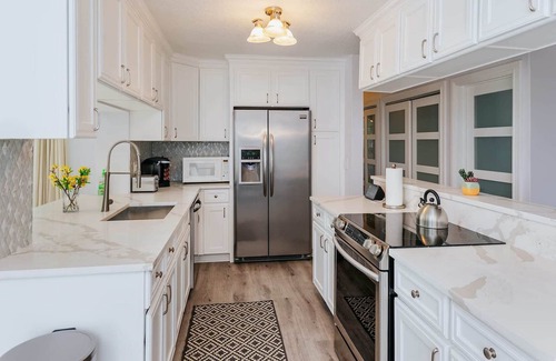 Lighthouse Point House | Casa Oasis w/Pool in Coastal/Beach Town!