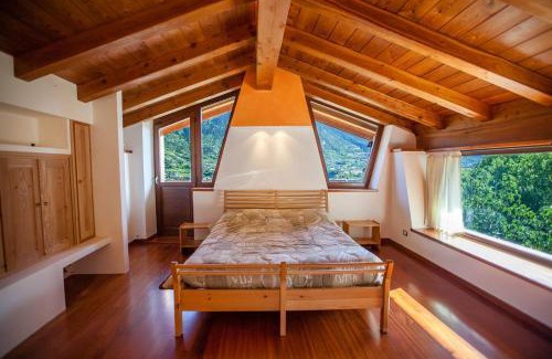 Montan-Angelin-Arensod Apartment | Casa Panoramica