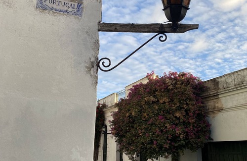 Colonia del Sacramento House | Casa privada en el Barrio Historico.