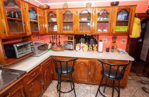 Georgetown House | CASA ROSA: Comfortable Cozy Spacious fully furnished family home in Georgetown