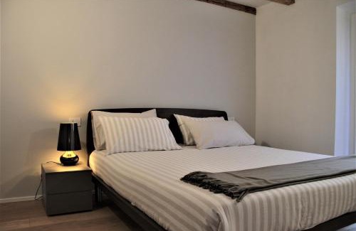 Como Apartment | Casa Rosada