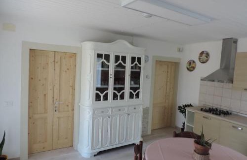 Pianzano Apartment | Casa Rossa