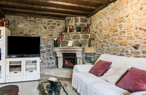 Tornon House | Casa Rural Adrimar