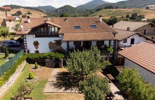Ultzama House | Casa rural ALBIRENA