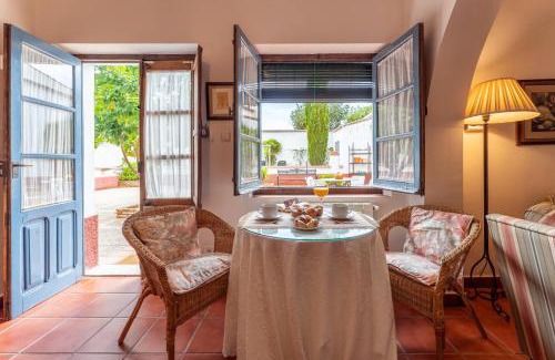 Solana de los Barros House | Casa Rural con piscina- Tierra de Barros