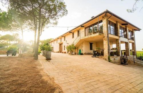 Villanueva de la Jara Ski Chalet | Casa Rural en Bodega La posada de Vitis