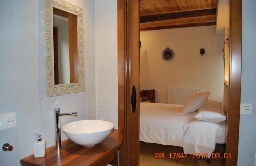 Isaba House | Casa Rural Francisco Mayo