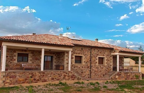 El Pobo de Duenas Cottage | Casa Rural La Dueña for 4 people