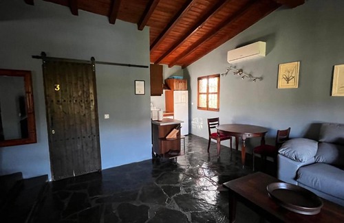 Pedroso de Acim Apartment | Casa Rural La Pradera