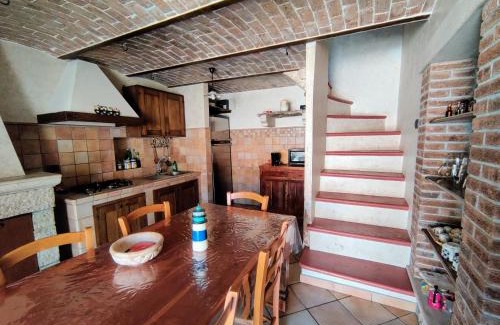 Sessano del Molise House | Casa rustica con terrazza e barbecue