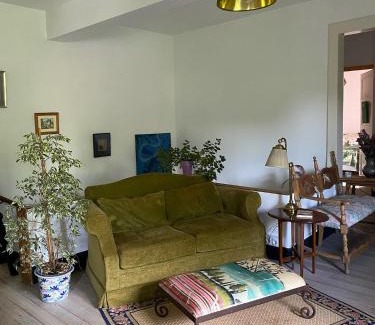 Maceira Bed & Breakfast | Casa SanAndo Integrative Medicine Treat & ReTreat Center