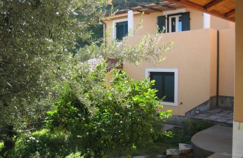 Piraino Apartment | Casa Spisidda Appartamento "Panarea" per 4 persone con vista sulle Eolie