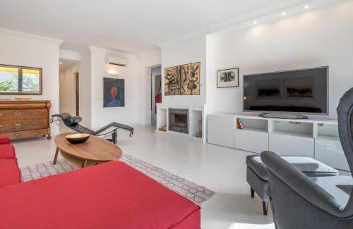 Soller House | Casa Sunny
