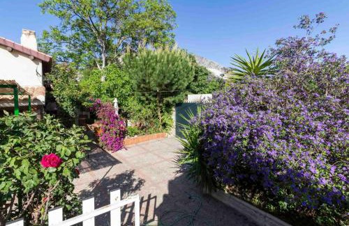 Durcal House | Casa Suryta einzigartiges Landhaus bei Granada