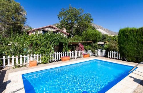 Durcal House | Casa Suryta einzigartiges Landhaus bei Granada