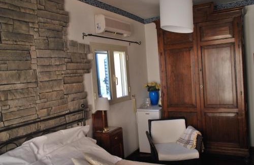Caltagirone Bed & Breakfast | Casa tipica siciliana patronale home BedandBreakfast TreMetriSoprailCielo Camere con vista, colazione interna in terrazzo panoramico