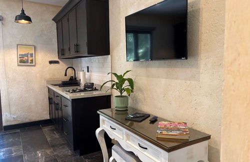 Tlaxco Apartment | Casa Turicum: Your Romantic Refuge in Val'Quirico