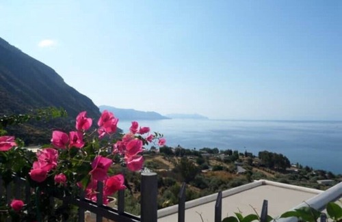 Leni Apartment | Casa Vacanza a Salina Perla Verde