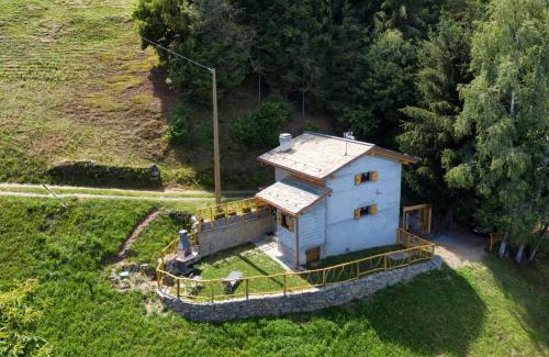 Castello dell'Acqua House | Casa Vacanza Ca' de l'elmo