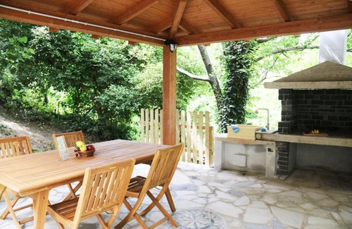 Aritzo Apartment | Casa Vacanze Il Giardino - Appartamento Castagno